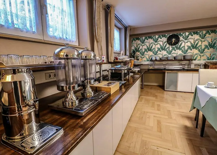 Hotel Eschborner Hof 3*