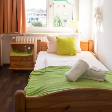 Hotell Eschborner Hof 3*