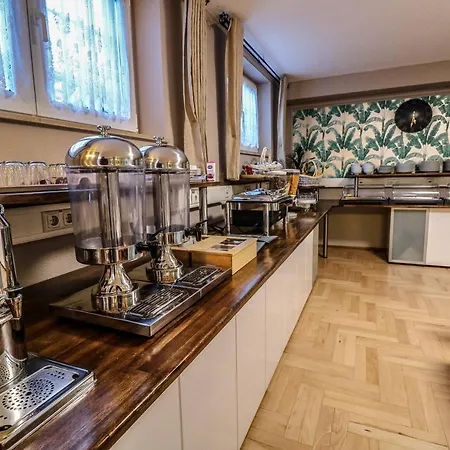 Hotel Eschborner Hof 3*